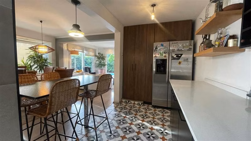 Casa en venta de 3 dorm. en Las Condes