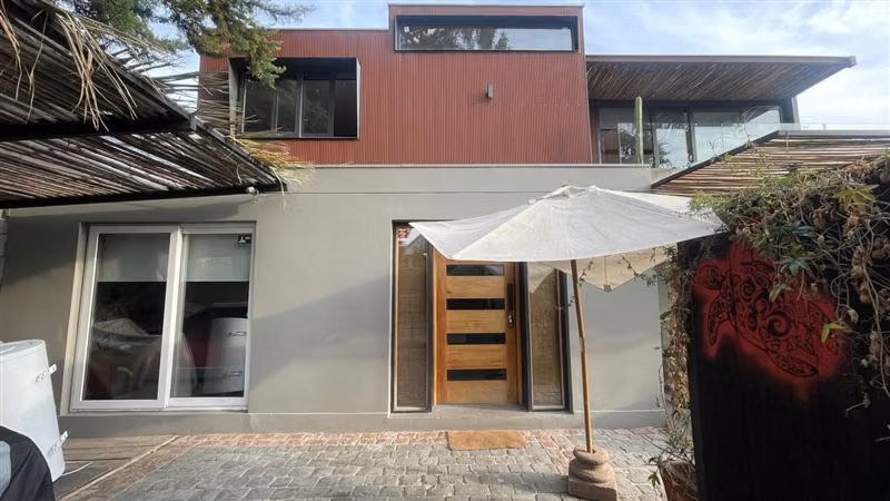 Casa en venta de 3 dorm. en Las Condes