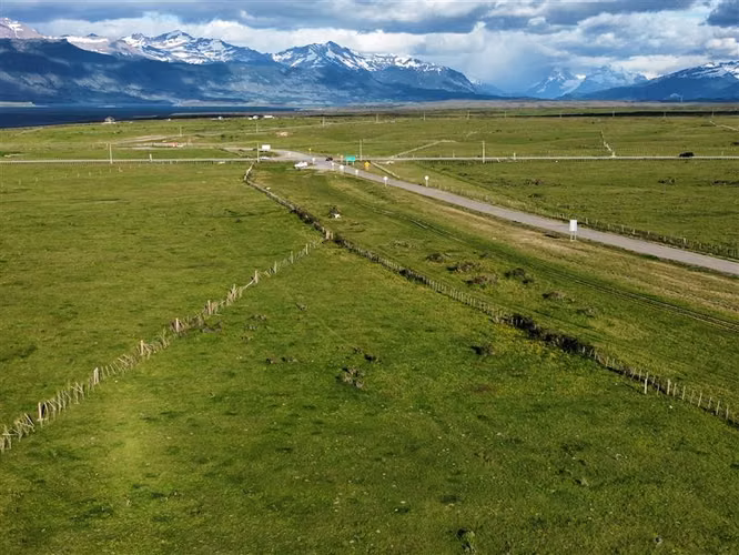 Se venden sitios en Natales ruta Y-315 y cm. 6 de 1 hectárea - Imagen 8