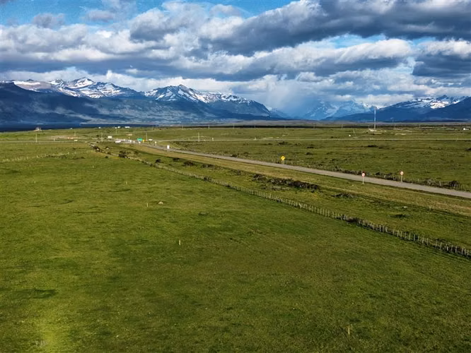 Se venden sitios en Natales ruta Y-315 y cm. 6 de 1 hectárea - Imagen 10