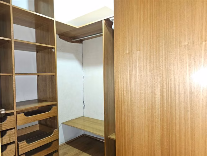 Oportunidad Depto 3D + Sala de star + 2 Servicios, Amoblado