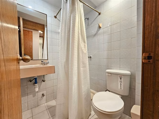 Oportunidad Depto 3D + Sala de star + 2 Servicios, Amoblado