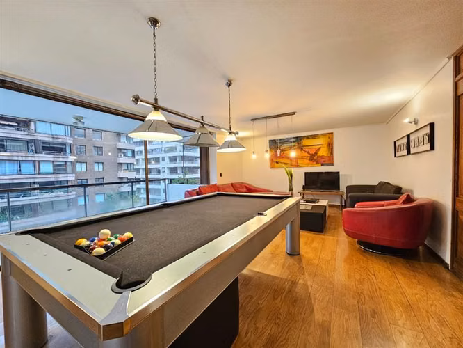 Oportunidad Depto 3D + Sala de star + 2 Servicios, Amoblado