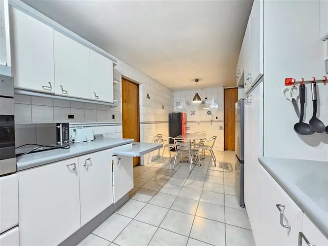 Oportunidad Depto 3D + Sala de star + 2 Servicios, Amoblado