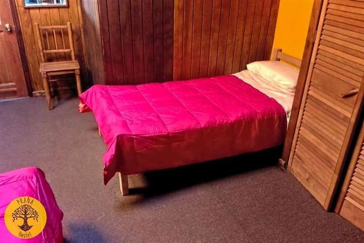 Ampia casa en venta de 7 dorm. apta para comercio en Natales