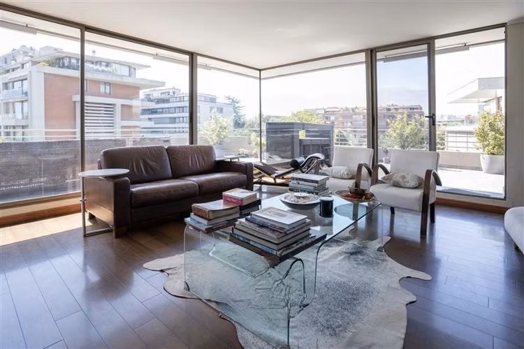 Departamento en venta de 4 dorm. en Vitacura