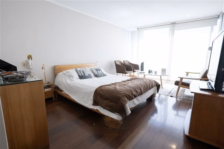 Departamento en venta de 4 dorm. en Vitacura