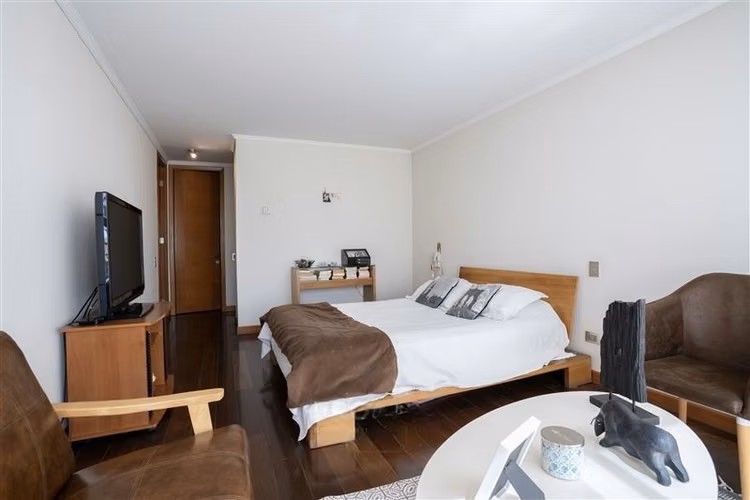 Departamento en venta de 4 dorm. en Vitacura