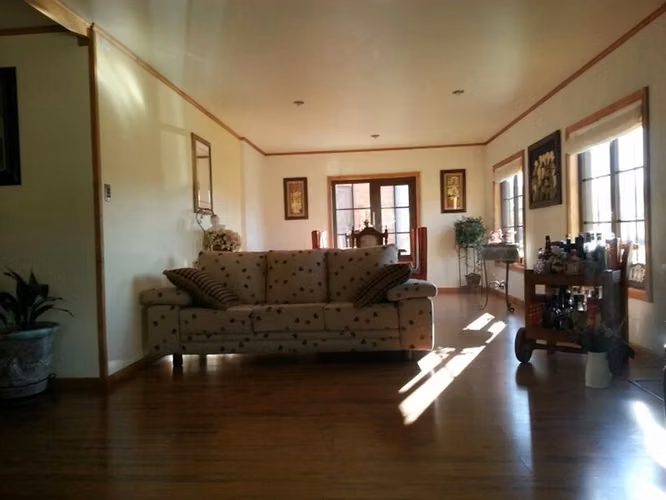 Casa en venta de 5 dorm. en El Verdín
