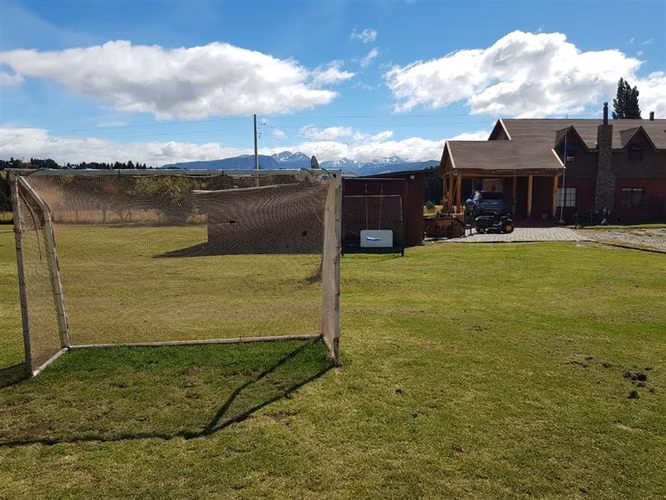 Casa en venta de 5 dorm. en El Verdín