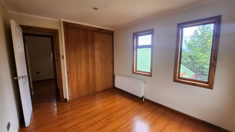 Casa en venta de 5 dorm. en Coihaique