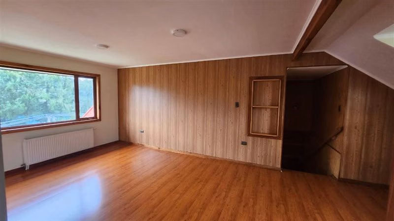 Casa en venta de 5 dorm. en Coihaique