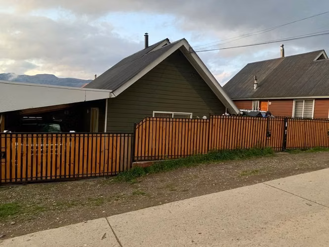 Casa en venta de 4 dorm. en Coihaique