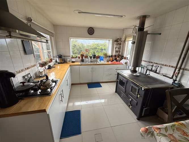 Casa en venta de 4 dorm. en Camino Reserva Coihaique