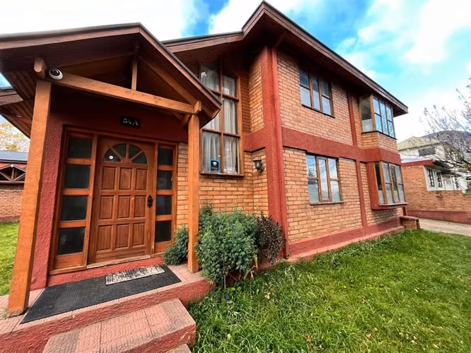 Casa en arriendo de 4 dorm. en Coihaique