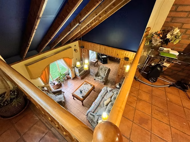 Casa en arriendo de 4 dorm. en Coihaique