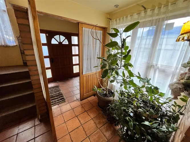 Casa en arriendo de 4 dorm. en Coihaique