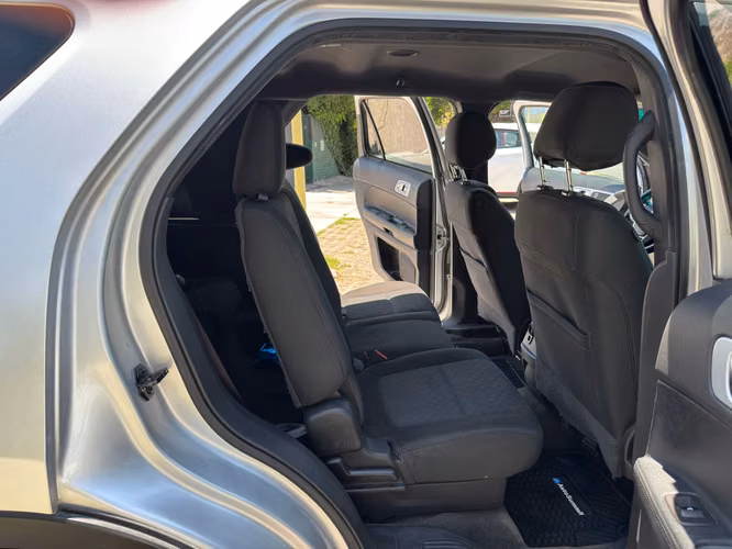 FORD EXPLORER XLT 3.5 AUTOMATICO 3 CORRIDAS FULL CAMARA AIRBAG ABS VER EN LAS CONDES 2014