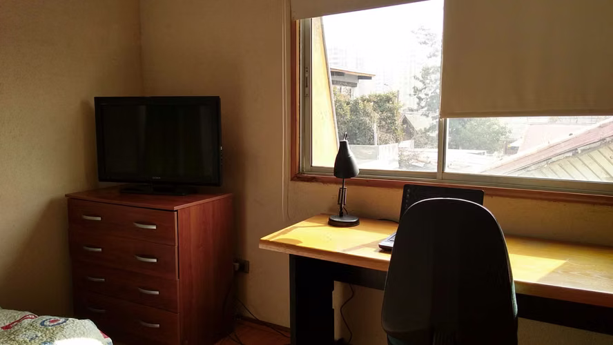 Casa Amplia y Moderna, 4D+2B+3E+1BD (152904)