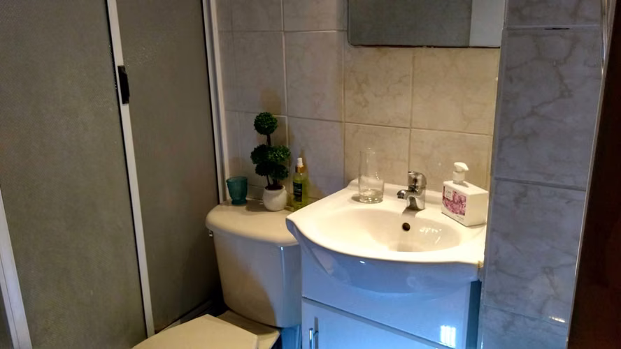 Casa Amplia y Moderna, 4D+2B+3E+1BD (152904)