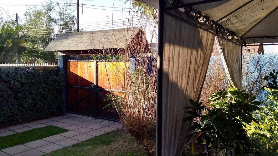 Casa Amplia y Moderna, 4D+2B+3E+1BD (152904)