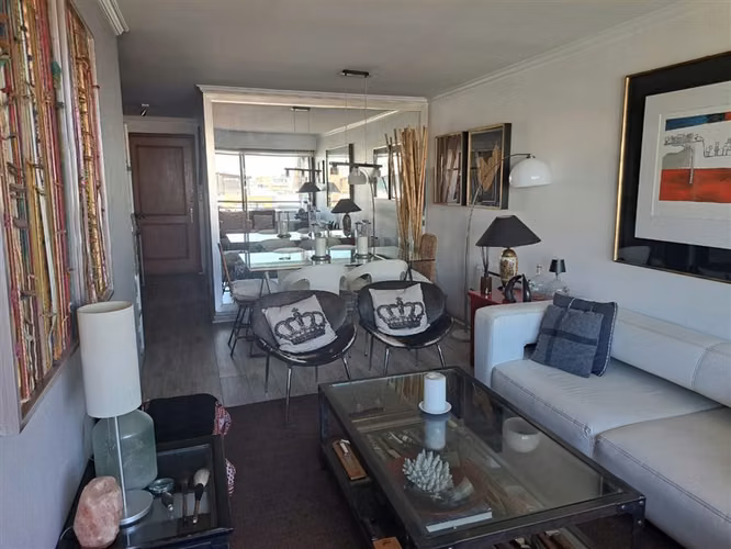 Departamento en venta de 2 dorm. en Las Condes - Imagen 2