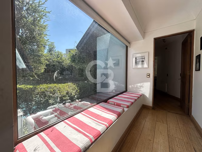Espectacular casa Jardín del este- Vitacura