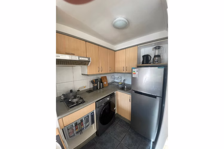 Venta Depto amoblado las condes con arriendo de $950.000