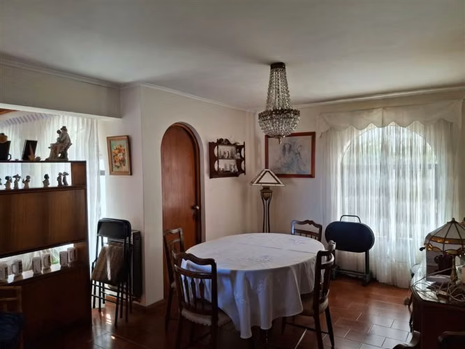 Casa en venta de 3 dorm. en Viña del Mar