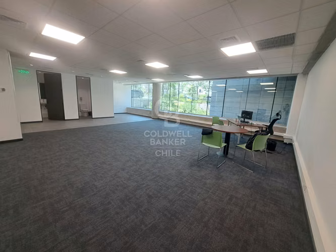Oficinas Habilitadas frente a Club de Planeadores
