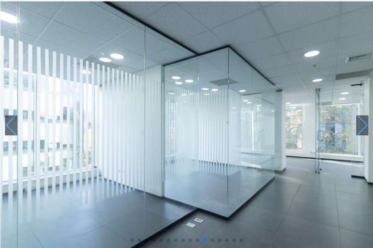Arriendo OFICINA Edificio Patio Costanera II en Providencia