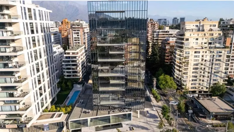 Oficina en arriendo en Vitacura