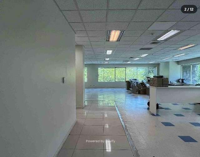 Arriendo OFICINA Edif. 16 en Ciudad Empresarial Huechuraba