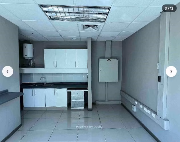 Arriendo OFICINA en Ciudad Empresarial de Huechuraba