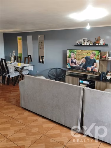 a una cuadra Metro Elisa Correa un piso 3 dorm. 2 baños - Imagen 12