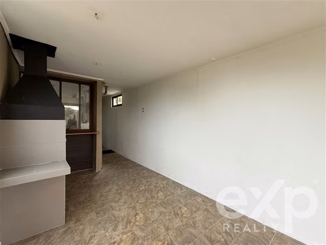 Casa en venta de 5 dorm. en San Pedro de la Paz