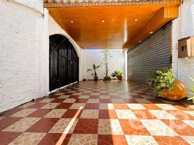 Local Comercial en venta en Recoleta