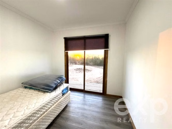 Vende Casa con Piscina en Pichilemu.