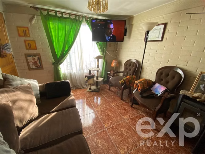 Casa en venta de 3 dorm. en Maipú