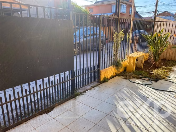 Casa en venta de 3 dorm. en Maipú
