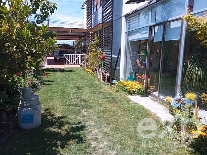 Casa en venta El Abra Requínoa 6 dormitorios 2 baños
