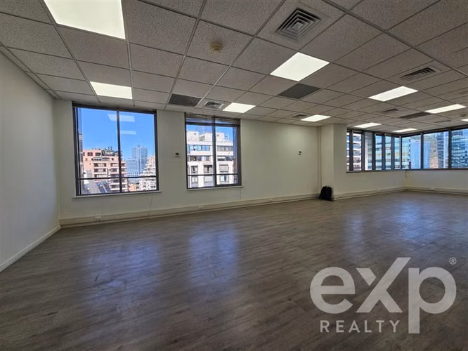 Oficina Habilitada en Arriendo Sector El Bosque 263,75 m2
