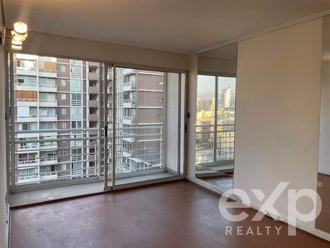 Depto en venta de 3 dorm 2b Metro Santa Isabel Santiago