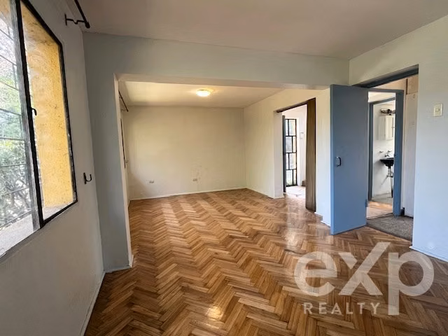 Casa en venta de 4 dorm. en Macul