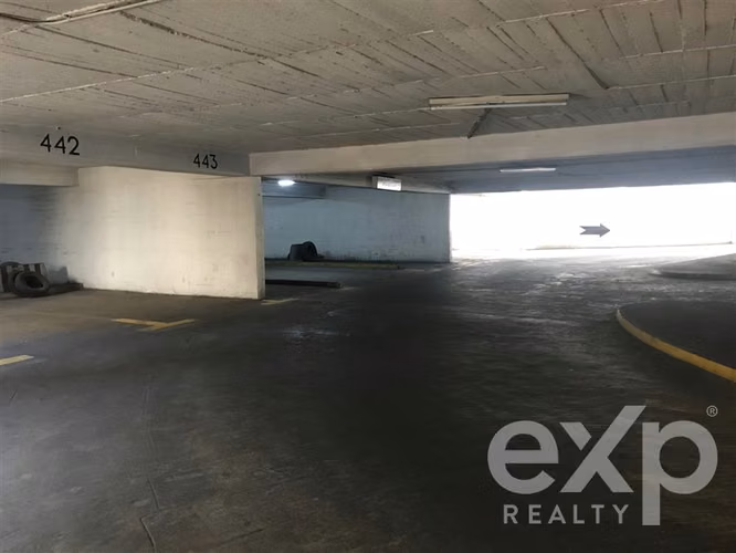 Estacionamiento en venta Edificio Impala ¡Regalo!