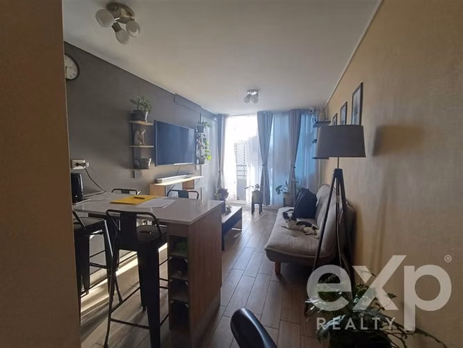 Departamento en venta de 1 dorm. en Estación Central