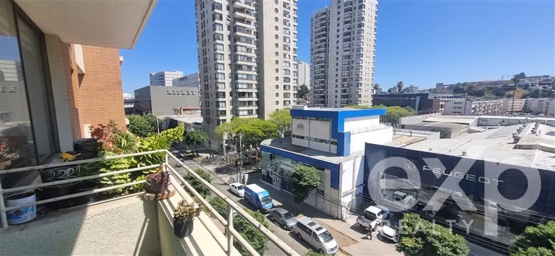 Departamento en venta de 3 dorm. en Viña del Mar