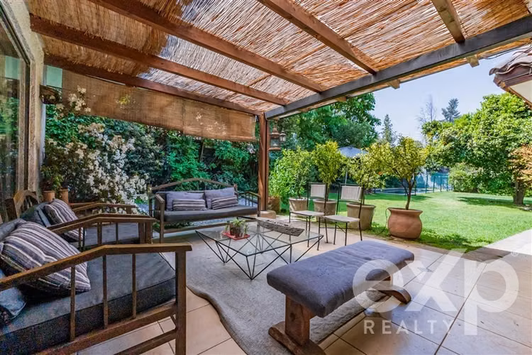 Casa con gran potencial en nueva subzona habitacional