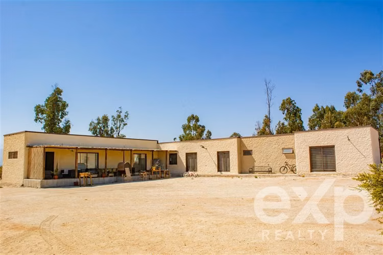 Vendo Parcela Limache 5975M2, casa 220M2, frutales, jardín