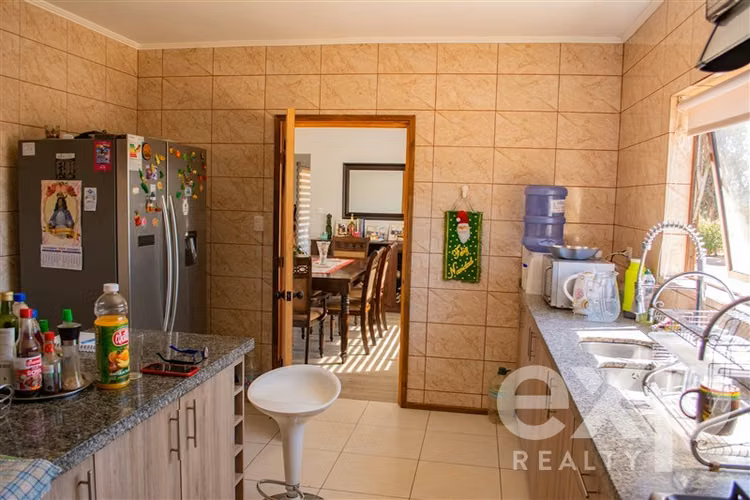 Vendo Parcela Limache 5975M2, casa 220M2, frutales, jardín